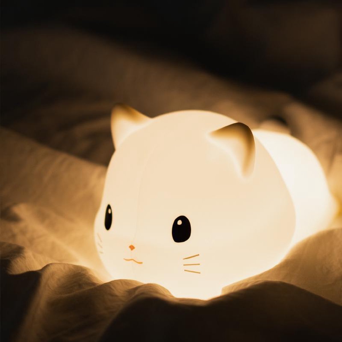 Veilleuse pour bébé en forme de chat éclairé dans le noir