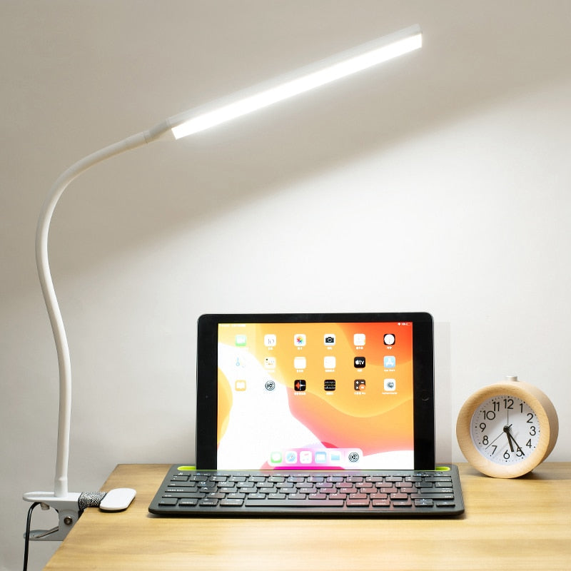 Lampe Bureau Pince Design Veilleuse - Une lampe de bureau design et pratique pour une lumière douce et agréable