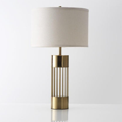 Lampe Chevet Design Tour d'Or - Une lampe de chevet élégante et moderne pour votre chambre