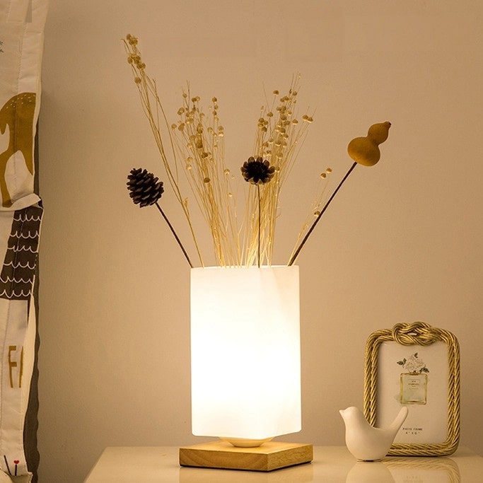 Lampe Chevet Bois Fleur - Une lampe décorative et fonctionnelle pour votre chambre