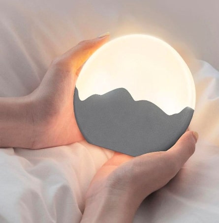 Veilleuse Adulte Moonlight LED - Une veilleuse LED pour une lumière douce et apaisante