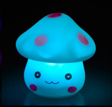 Veilleuse Bébé Champignon LED - Une veilleuse LED mignonne et sûre pour votre bébé